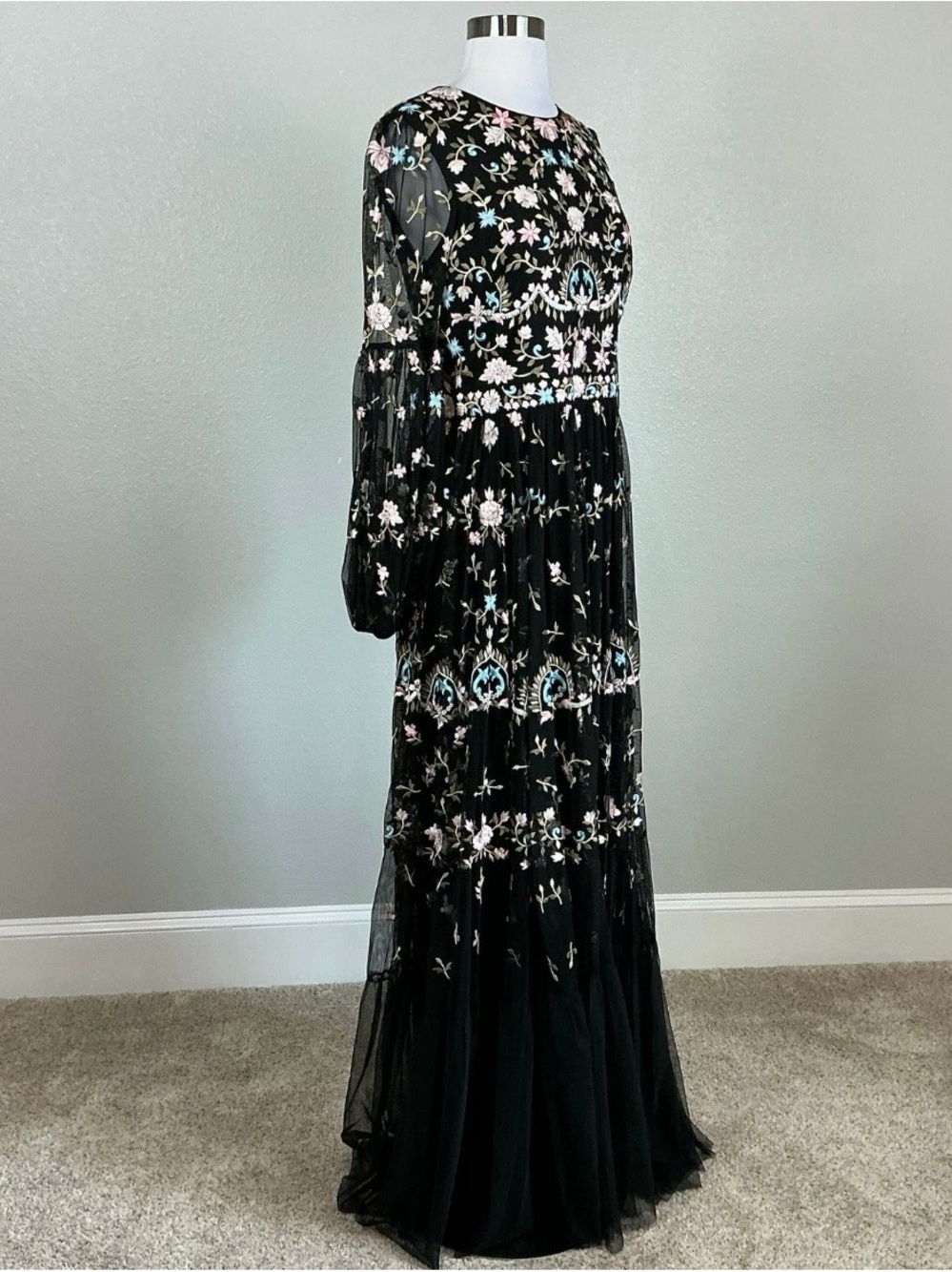Mac Duggal 35111 Black Evening Gown Floral Embroidered Long Sleeve Dress Size 10 - Picture 3 of 9